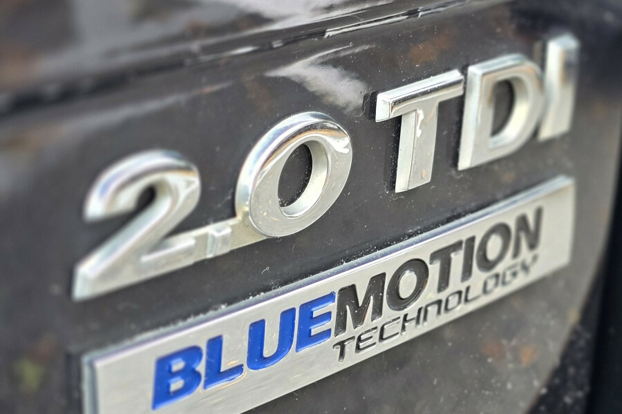 Volkswagen Passat S Tdi Bluemotion Technology Black #14
