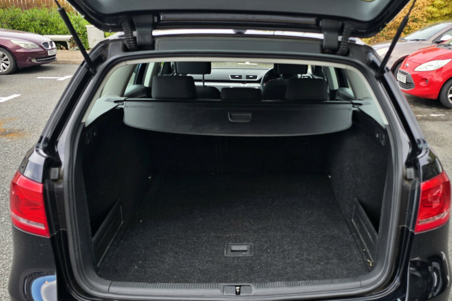 Volkswagen Passat S Tdi Bluemotion Technology Black #21