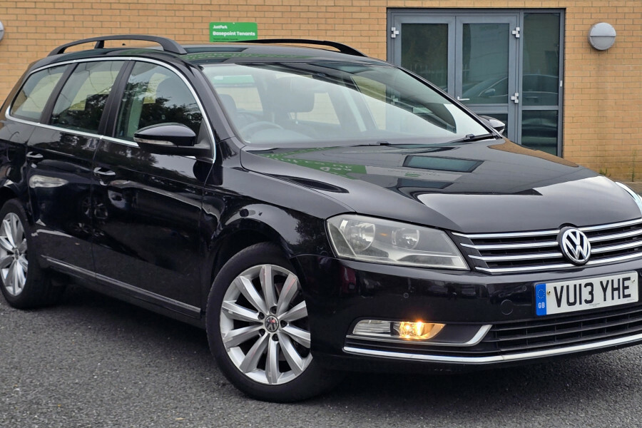 Volkswagen Passat Estate Black