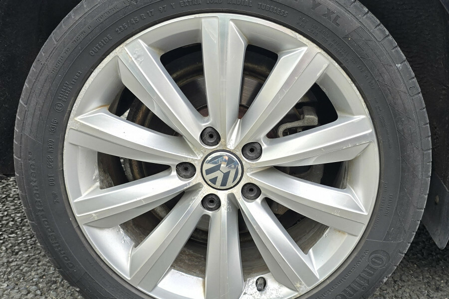 Volkswagen Passat S Tdi Bluemotion Technology Black #20
