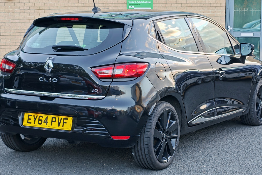 Renault Clio Hatchback Black #3