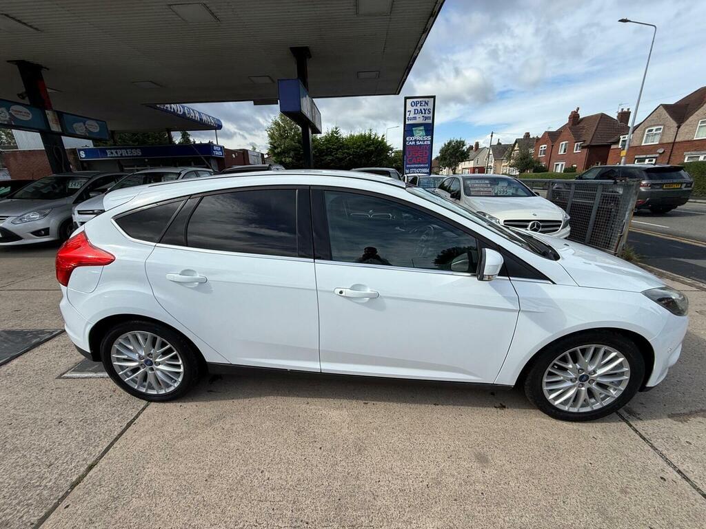 Ford Focus 1.0T Ecoboost Zetec Navigator Euro 5 Ss White