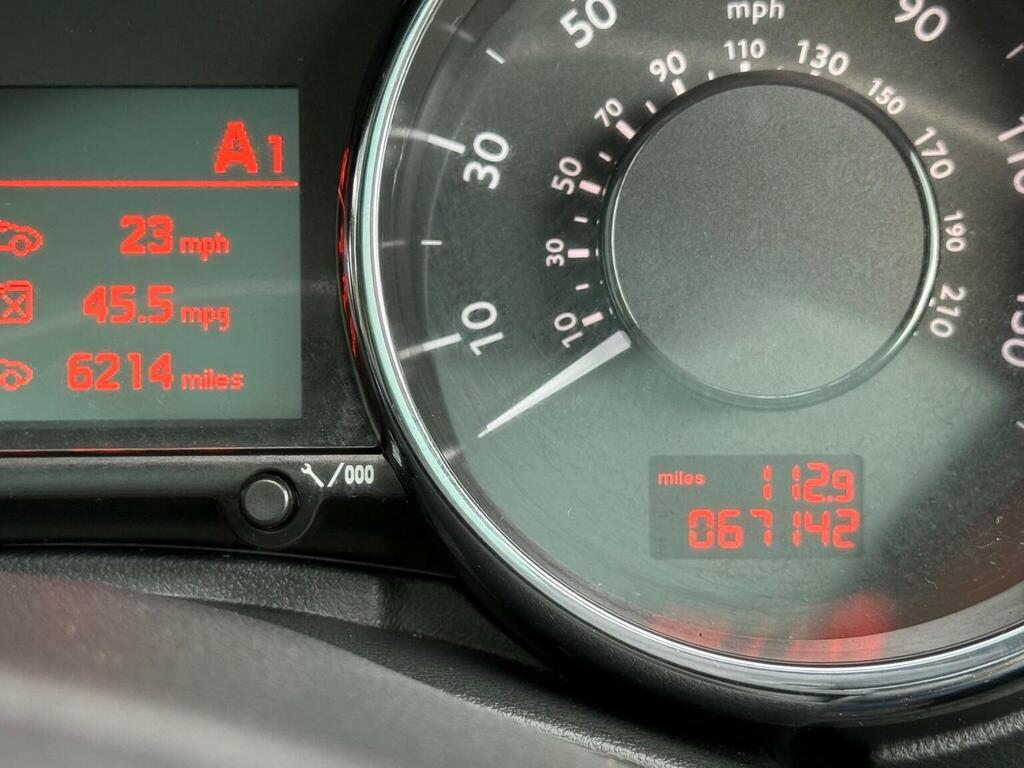 Peugeot 3008 E-hdi Active Semi Grey #9