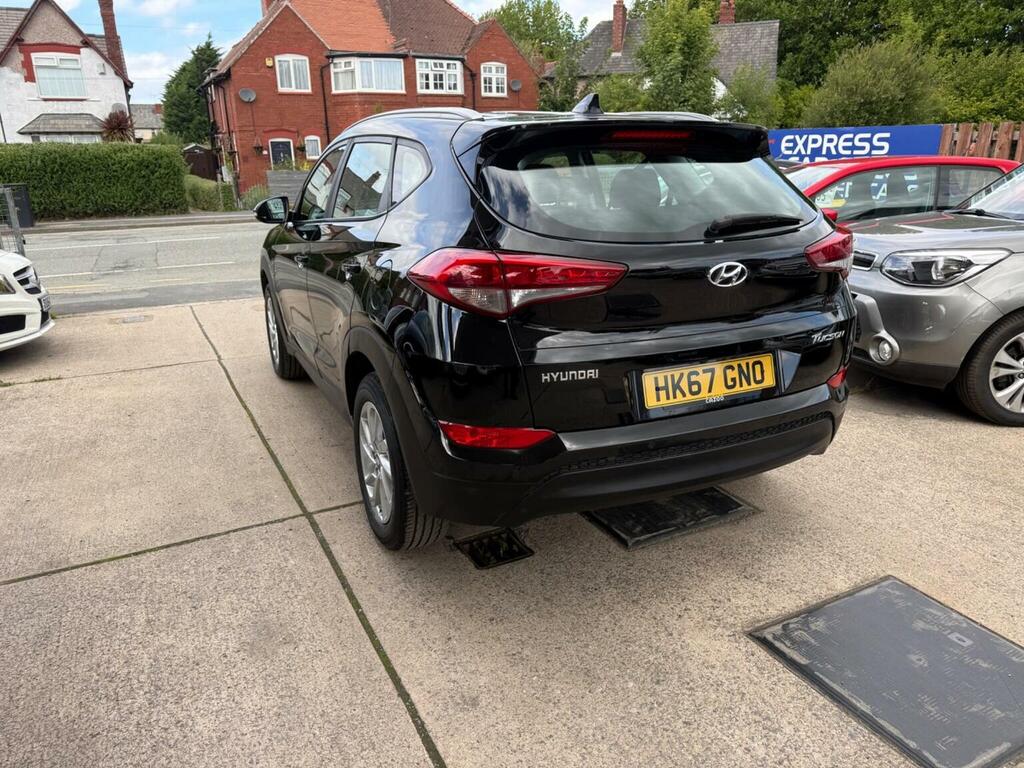 Hyundai Tucson 1.6 Gdi Blue Drive Se Nav Euro 6 Ss Black #5