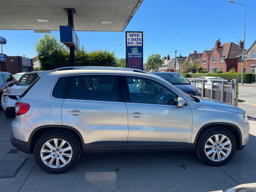 Volkswagen Tiguan 2.0 Tdi Se 4Wd Euro 4 Silver #3