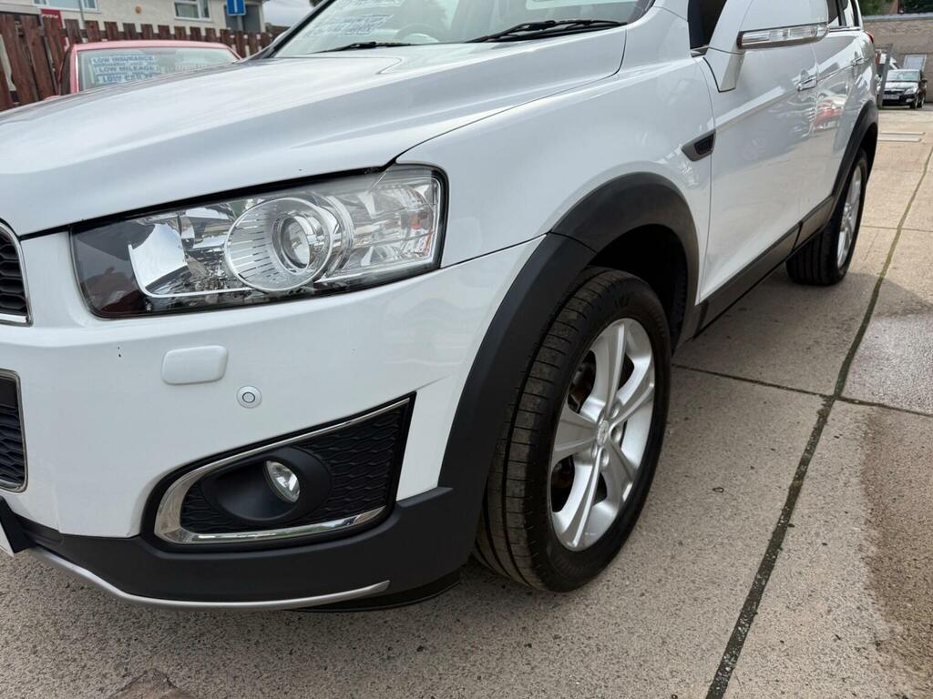 Chevrolet Captiva Black #10