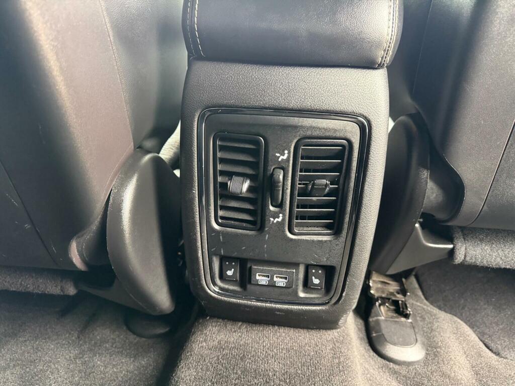 Jeep Grand Cherokee Suv White #14