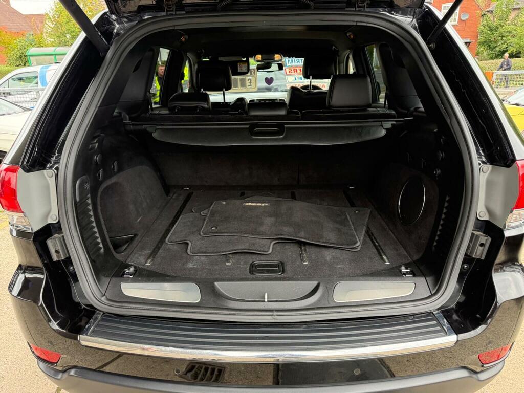Jeep Grand Cherokee Suv White #13