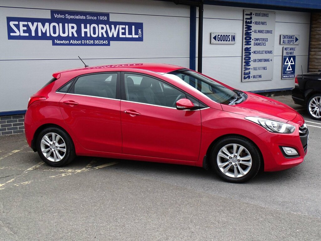 Hyundai I30 1.4 Style Euro 5 Red #3