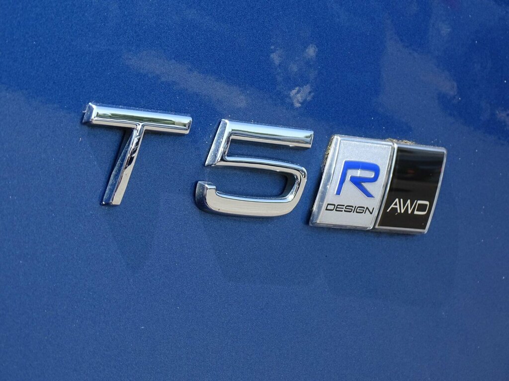 Volvo XC40 D4 First Edition Awd White #23