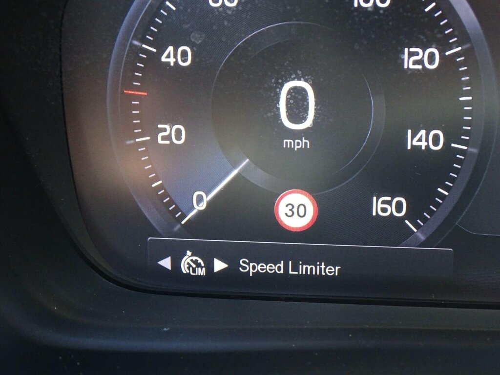 Volvo XC40 D4 First Edition Awd White #42