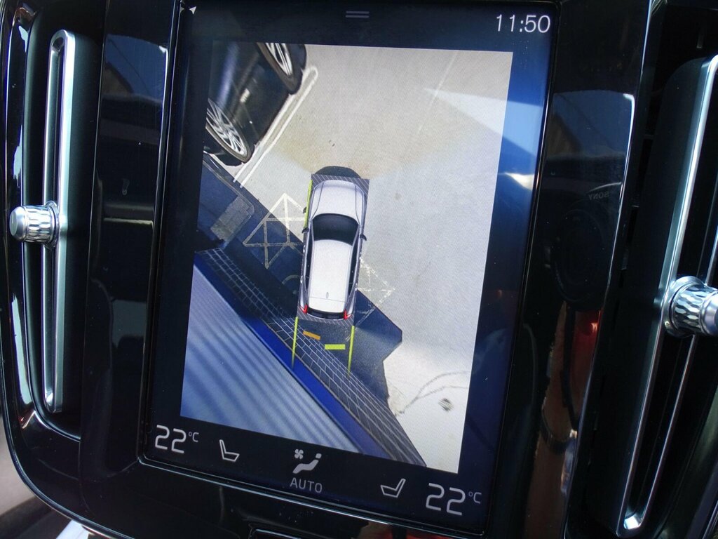 Volvo XC40 D4 First Edition Awd White #46