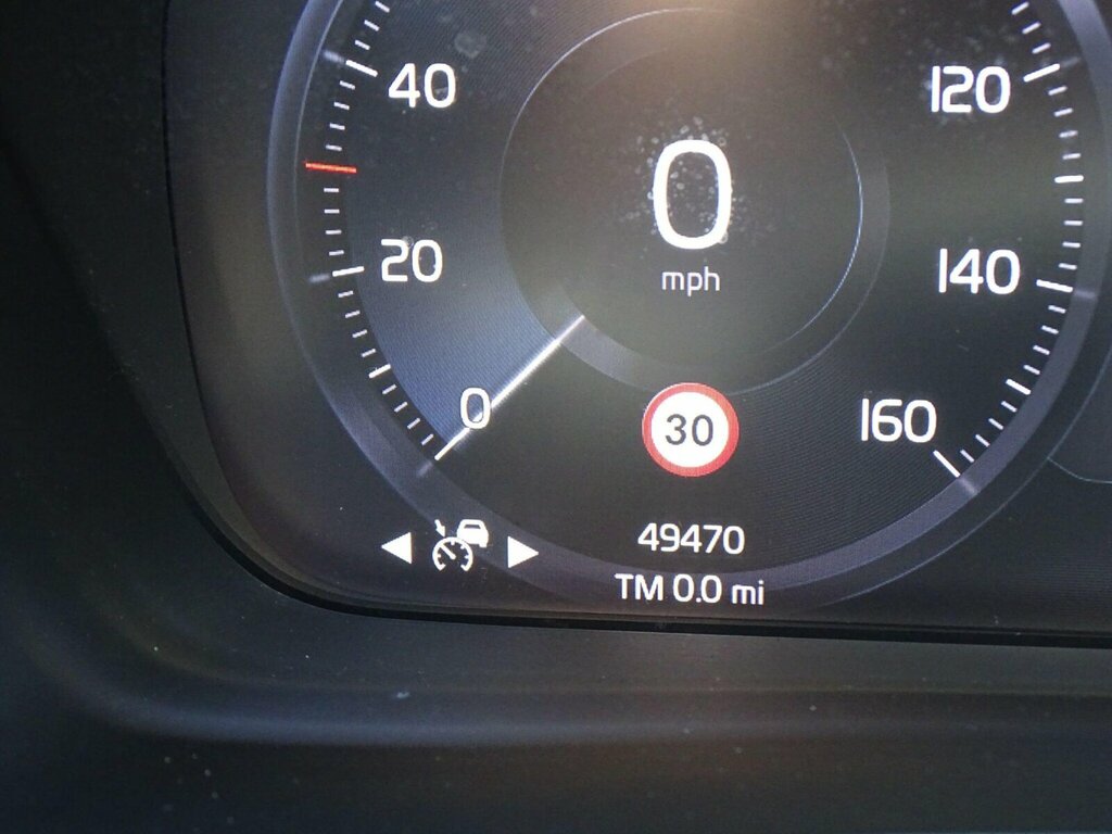 Volvo XC40 D4 First Edition Awd White #39