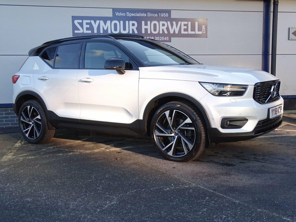 Volvo XC40 2.0 D4 R-design Awd Euro 6 Ss White #4