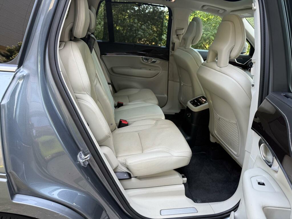 Volvo XC90 T8 Twin Engine R-design Silver #12