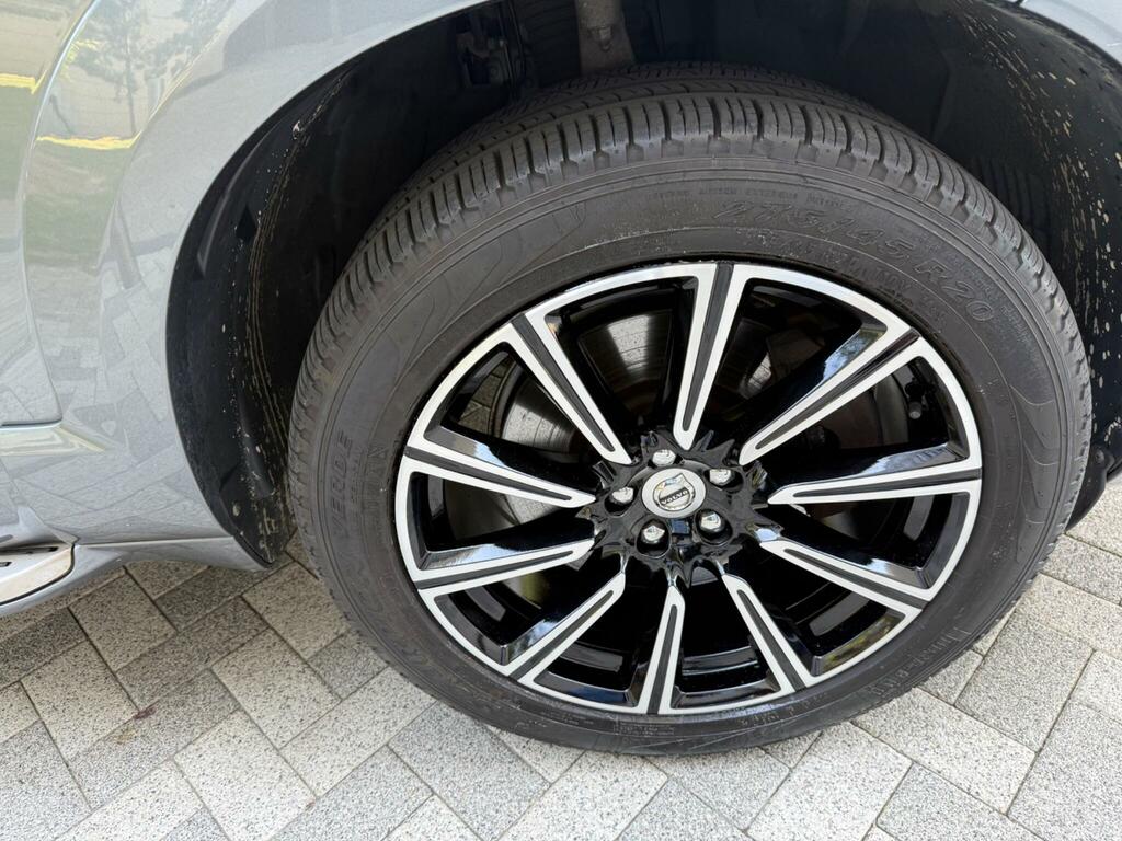 Volvo XC90 T8 Twin Engine R-design Silver #29