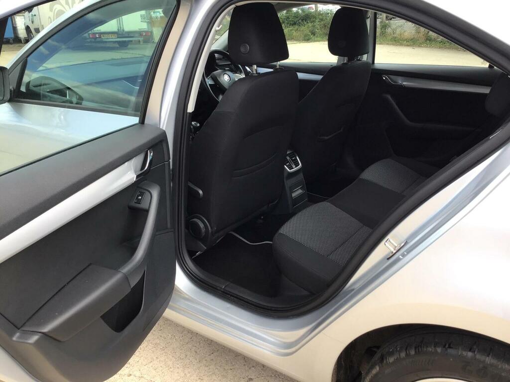 Skoda Octavia Hatchback Black #41