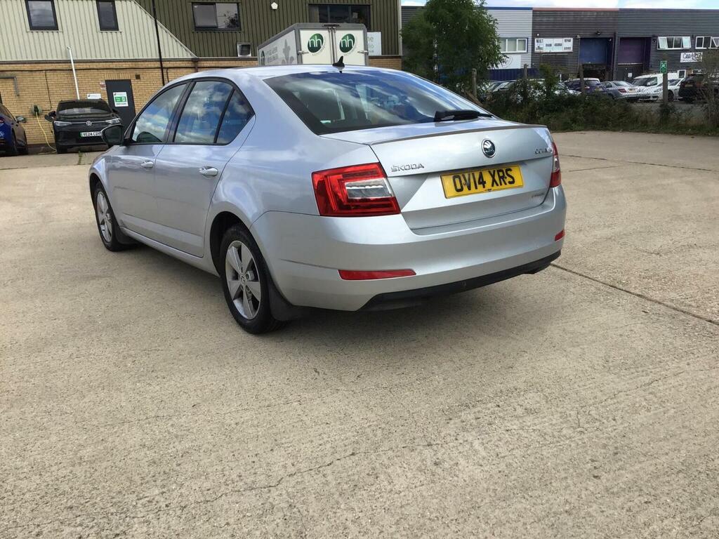 Skoda Octavia 1.6 Tdi Greenline III Euro 5 Ss Silver #4