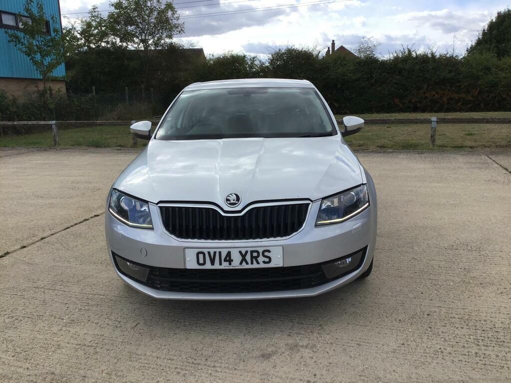 Skoda Octavia Hatchback Black #9