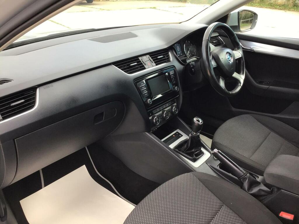 Skoda Octavia Hatchback Black #32