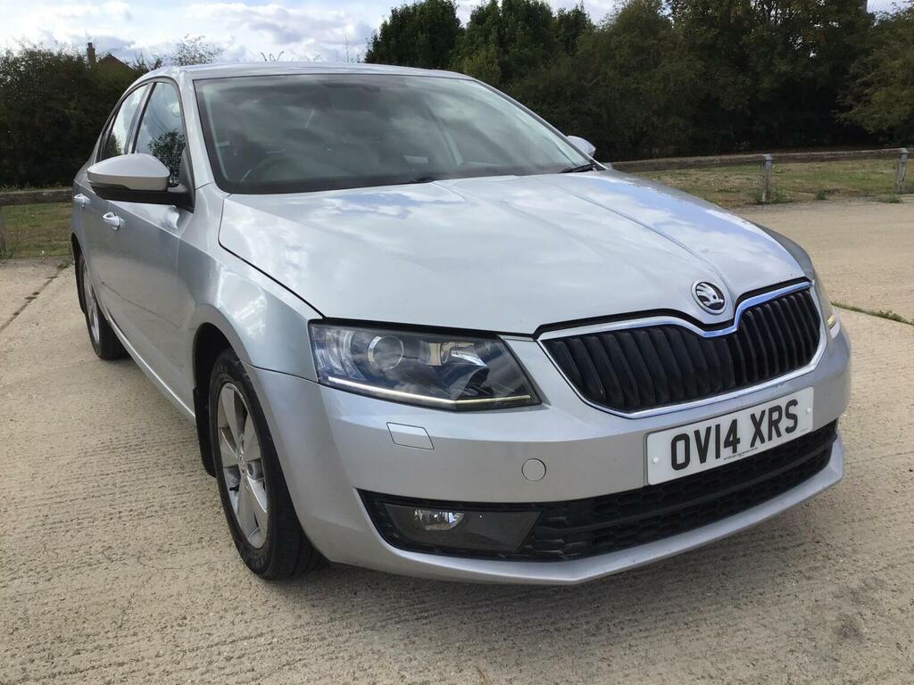 Skoda Octavia Hatchback Black #8