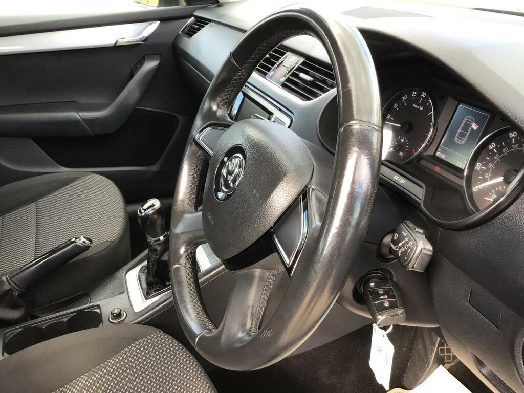 Skoda Octavia Hatchback Black #47