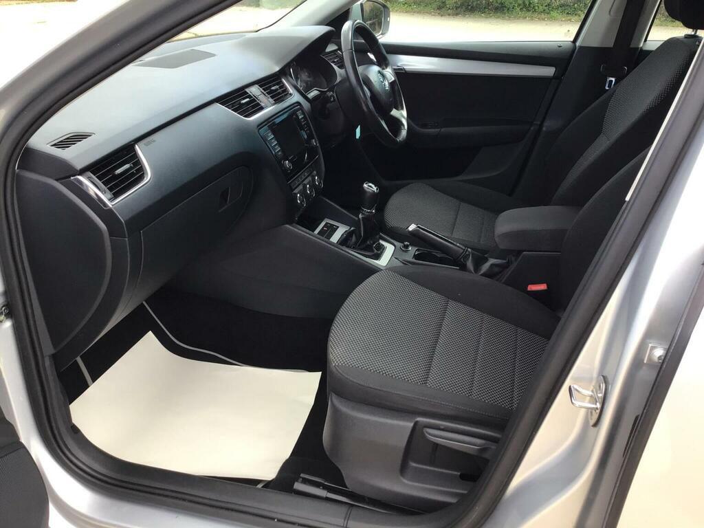 Skoda Octavia Hatchback Black #45