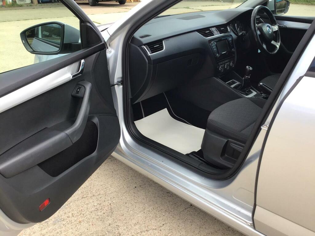 Skoda Octavia Hatchback Black #48