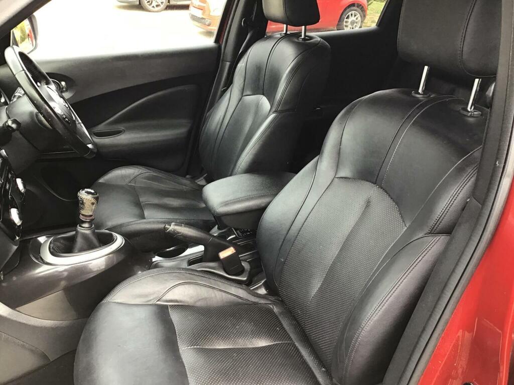 Nissan Juke Hatchback Black #49