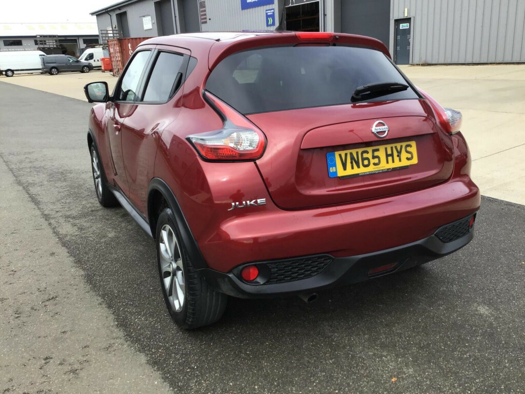 Nissan Juke Hatchback Black #54