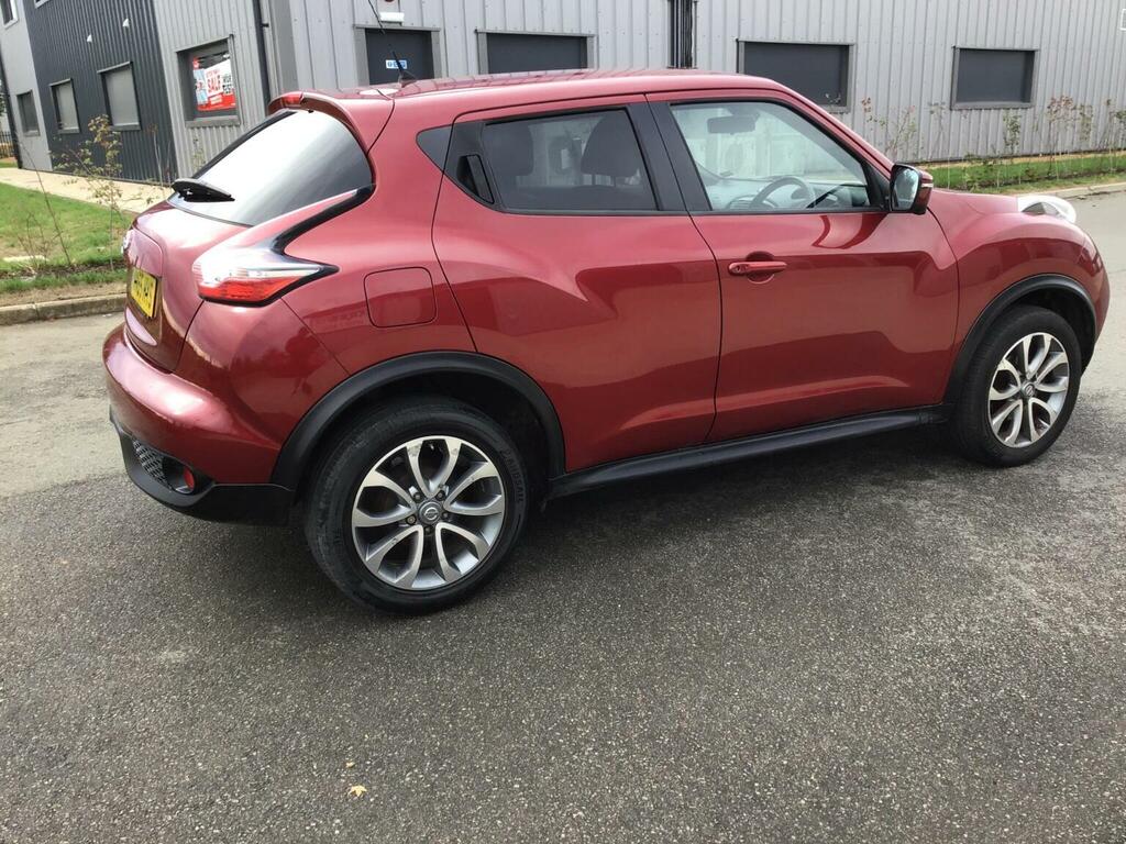 Nissan Juke Hatchback Black #24