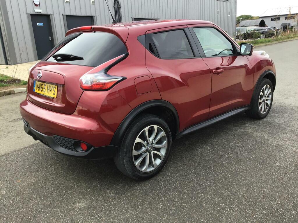 Nissan Juke Hatchback Black #28