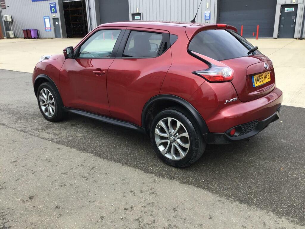 Nissan Juke Hatchback Black #16