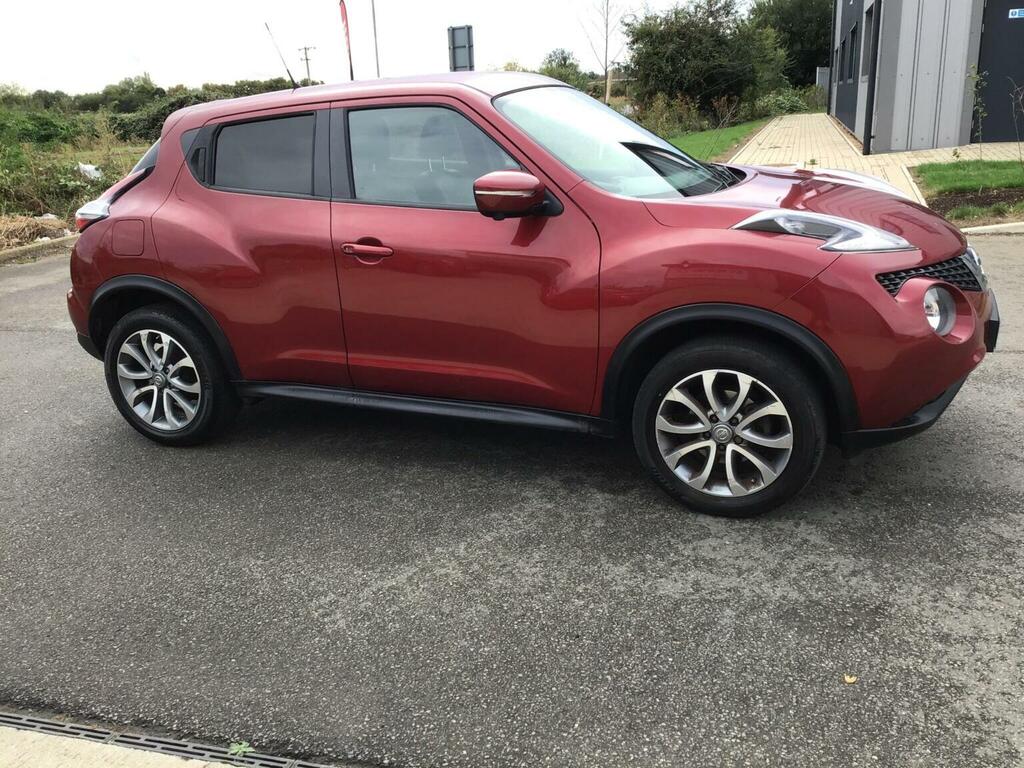 Nissan Juke Hatchback Black #25