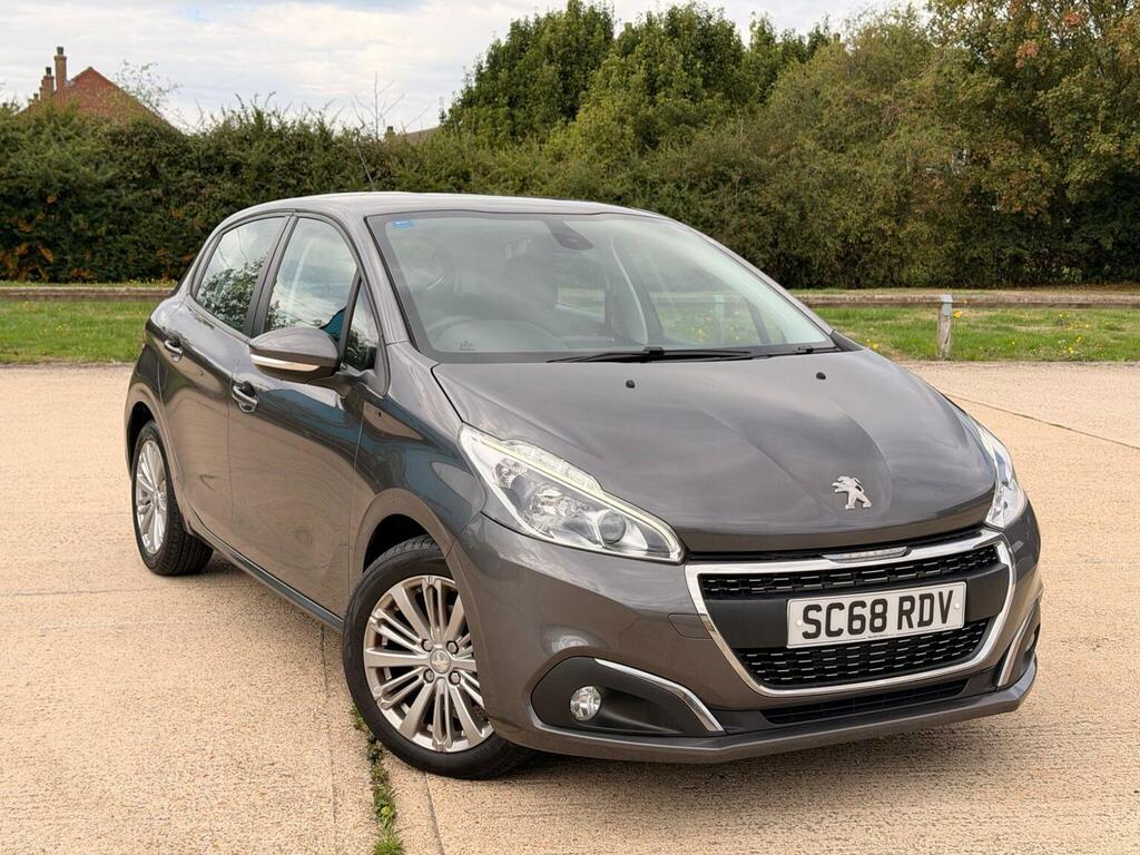Peugeot 208 1.2 Puretech Signature Euro 6 Ss Grey