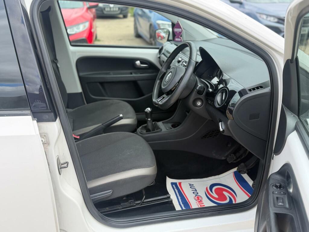 Volkswagen Up 1.0 High Up 74 Bhp White #30