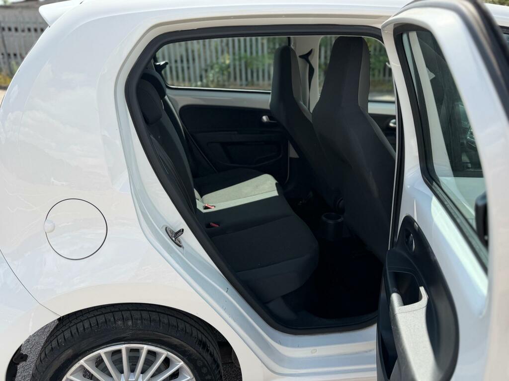 Volkswagen Up 1.0 High Up 74 Bhp White #33