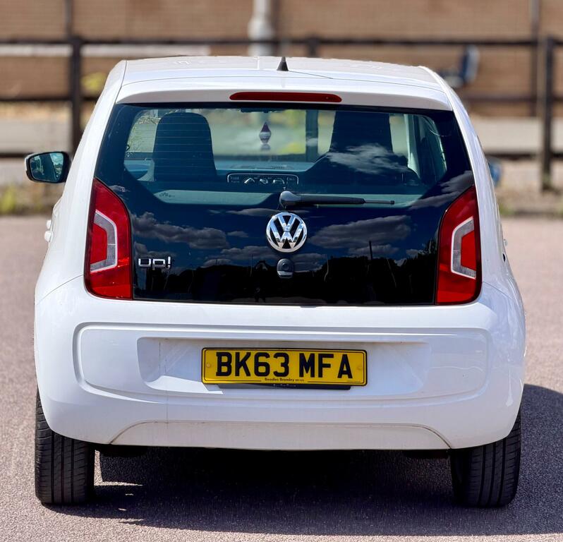 Volkswagen Up 1.0 High Up 74 Bhp White #16