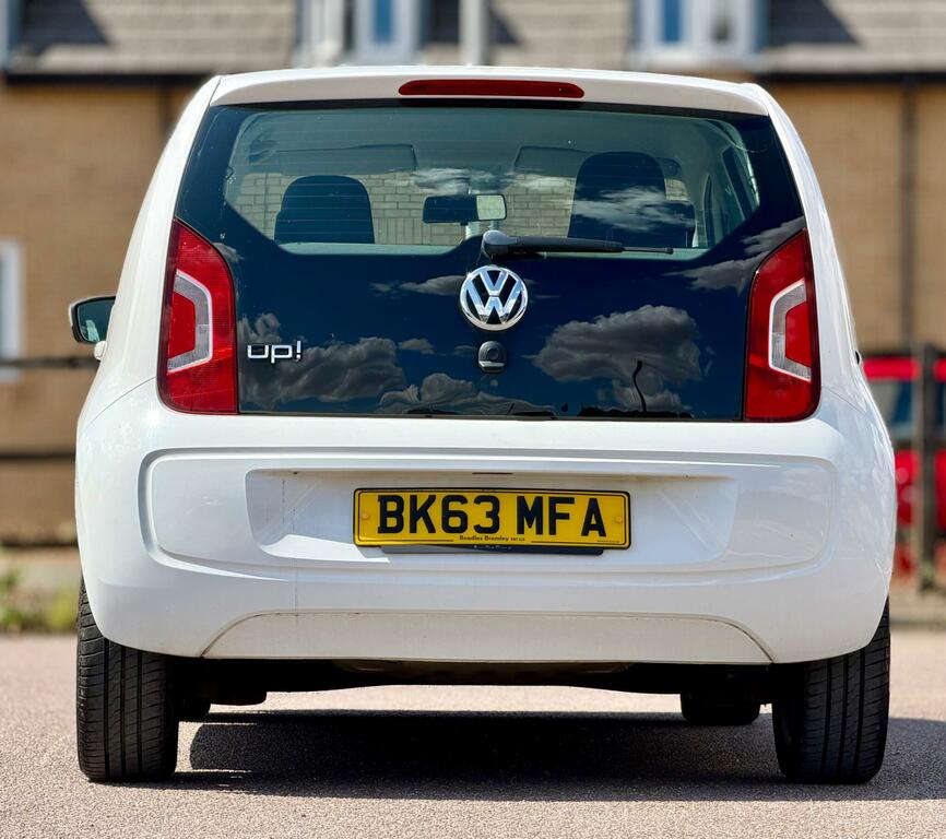 Volkswagen Up 1.0 High Up 74 Bhp White #18