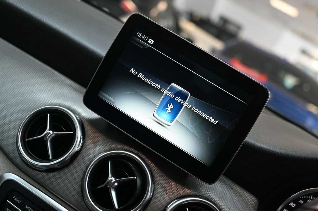 Mercedes-Benz GLA Class Gla 200 D Grey #29