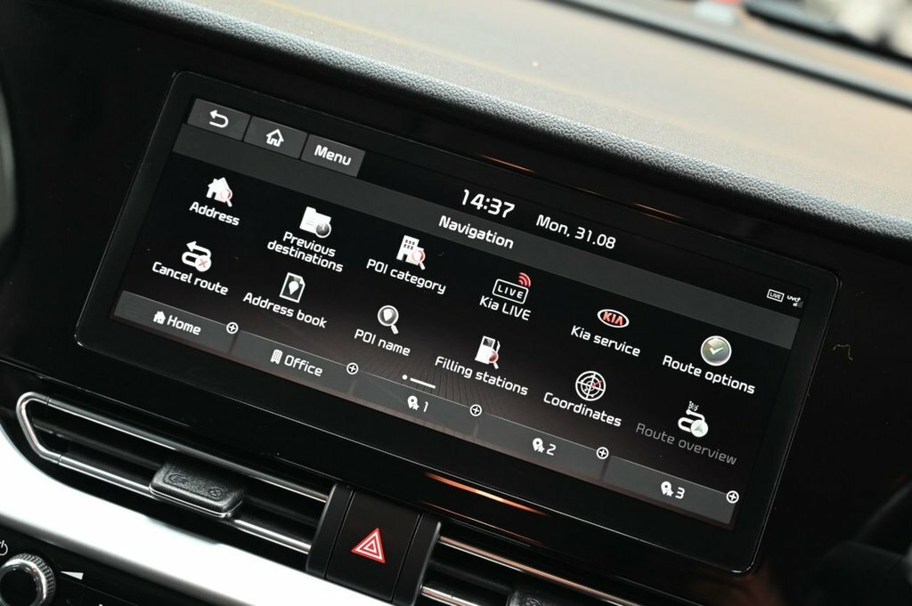 Kia Niro Suv White #24