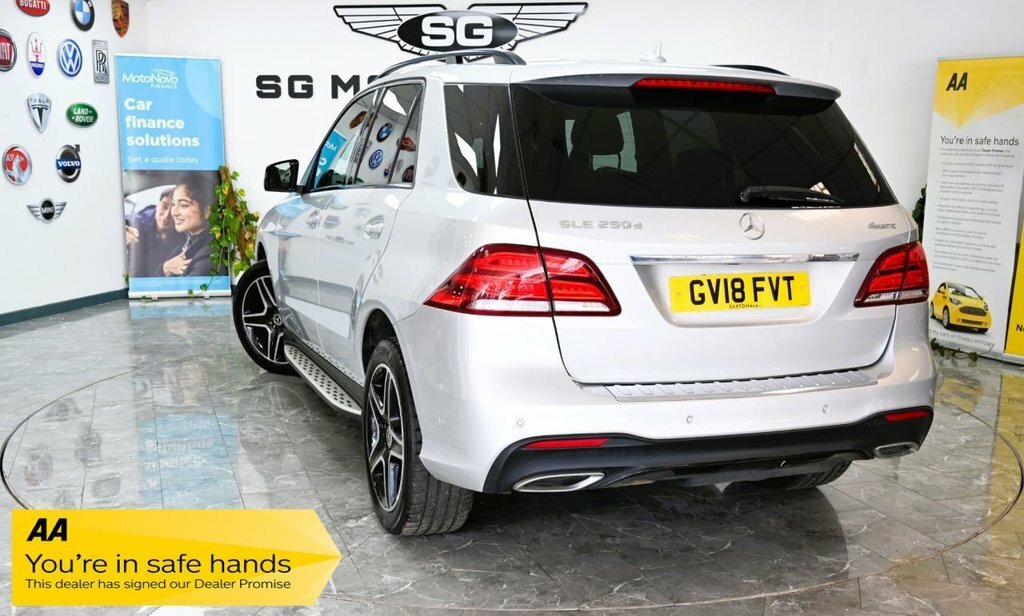 Mercedes-Benz GLE Class 2.1L Amg Night Edition Silver #2