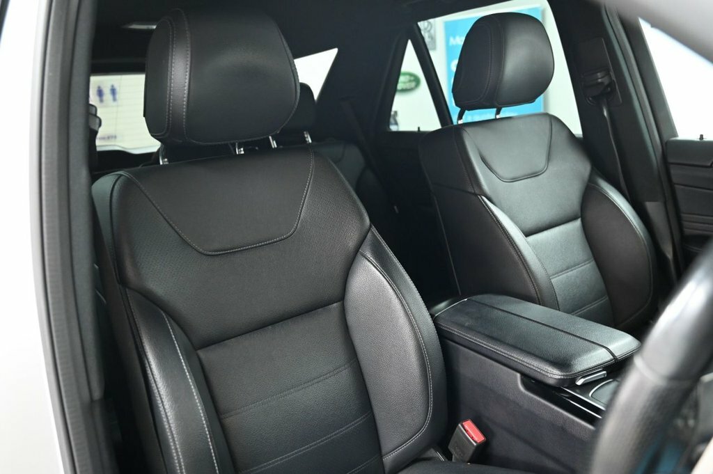 Mercedes-Benz GLE Class 2.1L Amg Night Edition Silver #4