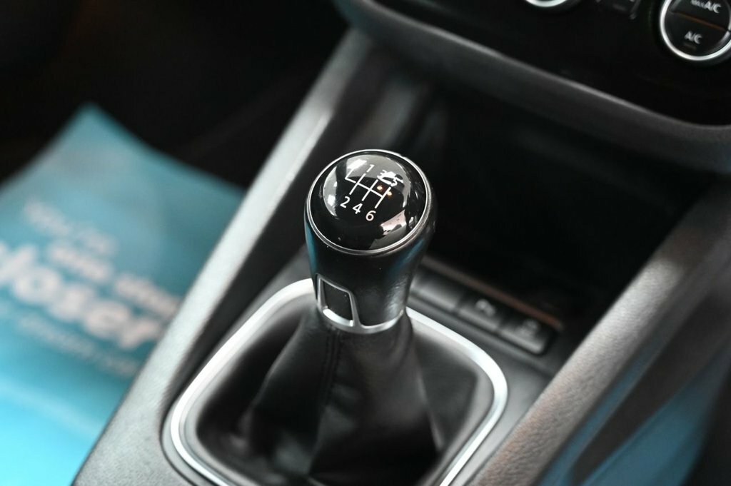 Volkswagen Scirocco 2L Gt Black #5