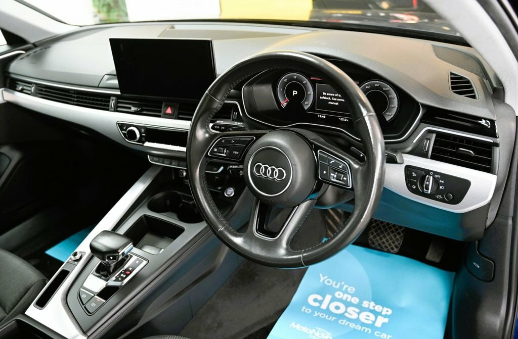 Audi A4 35 Tdi Sport White #9
