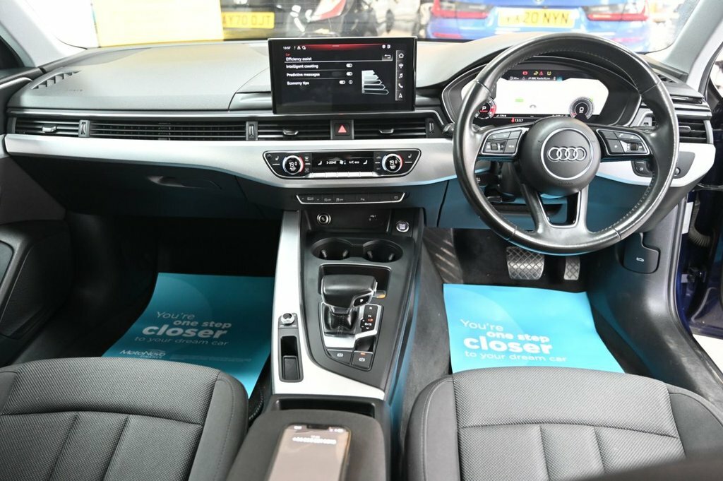 Audi A4 2L Technik Blue