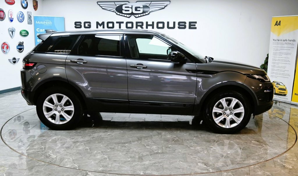 Land Rover Range Rover Evoque 2.0 Td4 Hse Dynamic Convertible 4W Black #7