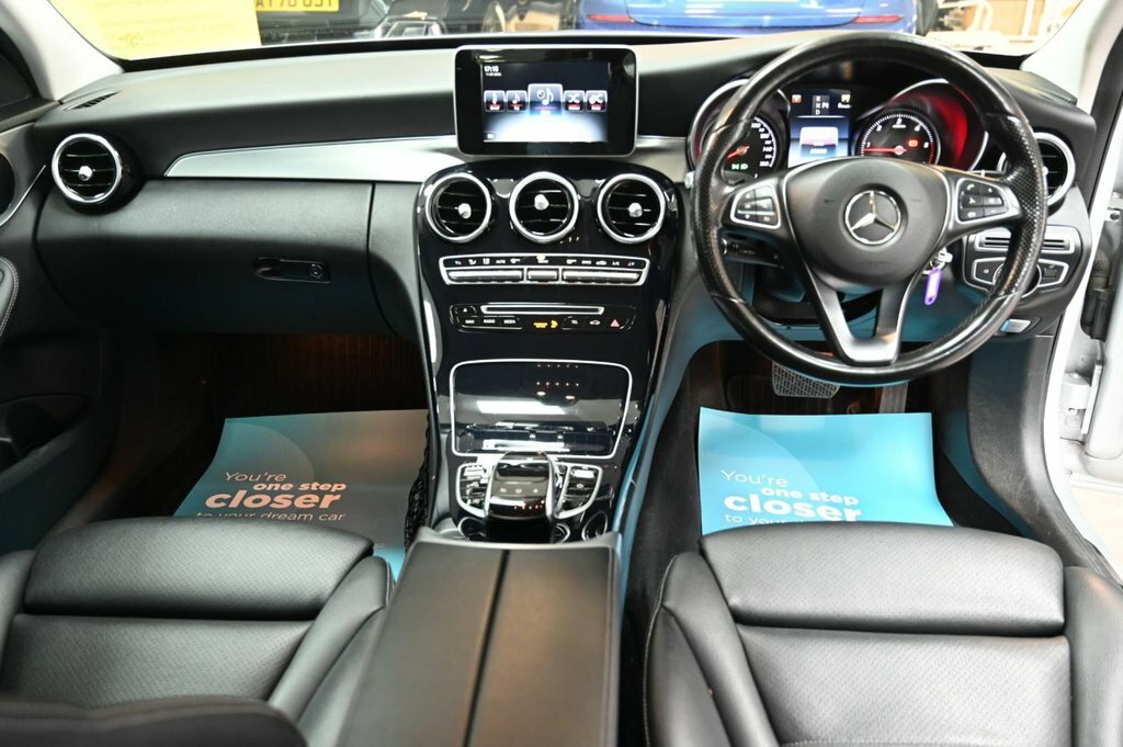 Mercedes-Benz C Class 2L Sport Silver #3