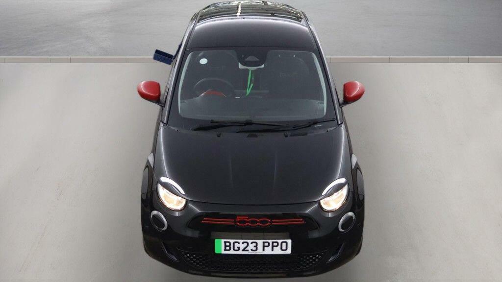 Fiat 500E Icon Black #6