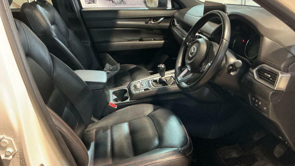 Mazda CX-5 2.0 E-skyactiv G Mhev Centre-line White #9